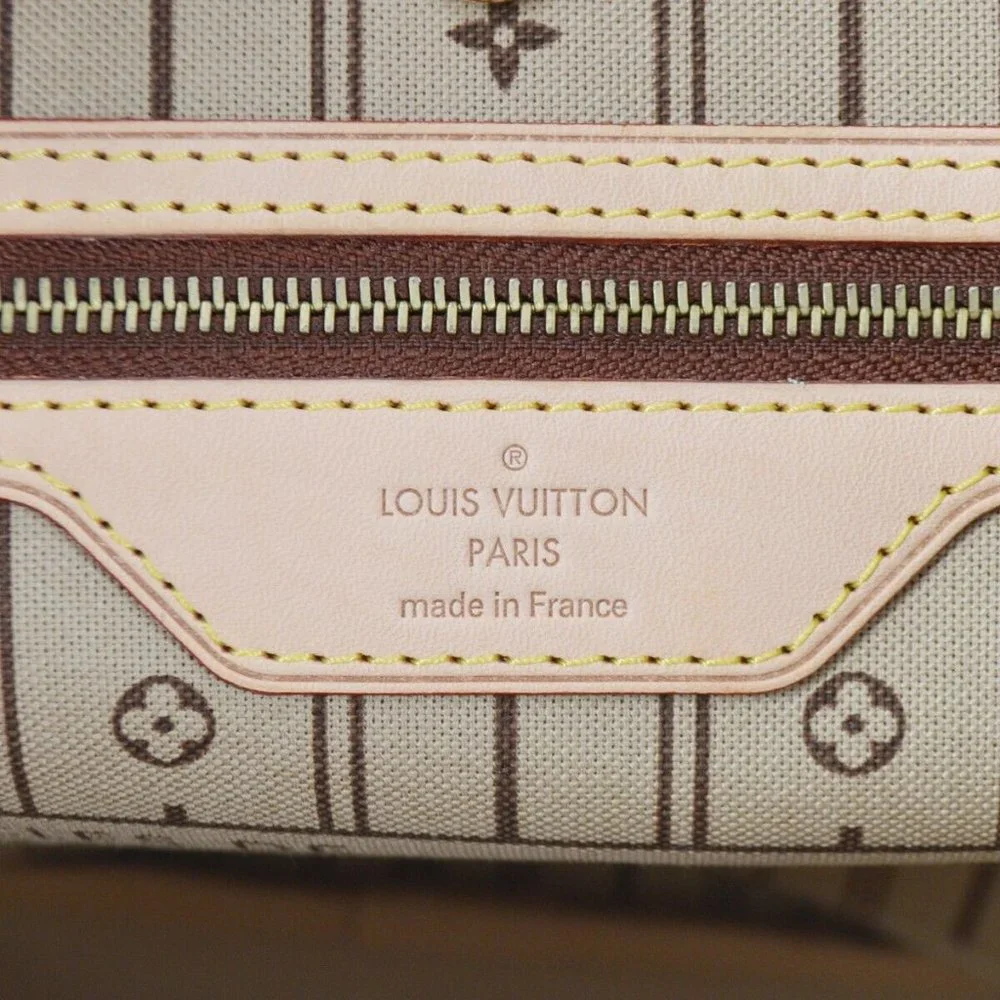 Louis Vuitton Neverfull MM Shoulder Tote Bag Monogram